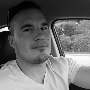 Meet your Posher, Chris